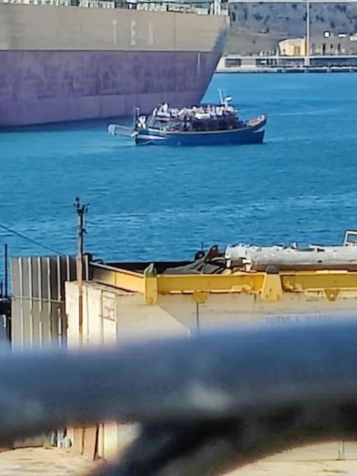 Deck 3 Savynomad Harbour Residences Wow Views Cospicua エクステリア 写真