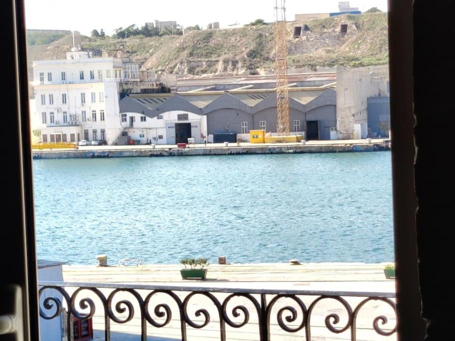 Deck 3 Savynomad Harbour Residences Wow Views Cospicua エクステリア 写真